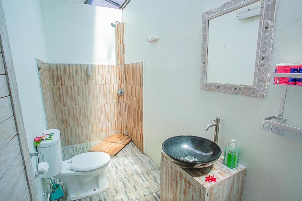 Naturale Guest House Nusa Lembongan  Exterior photo